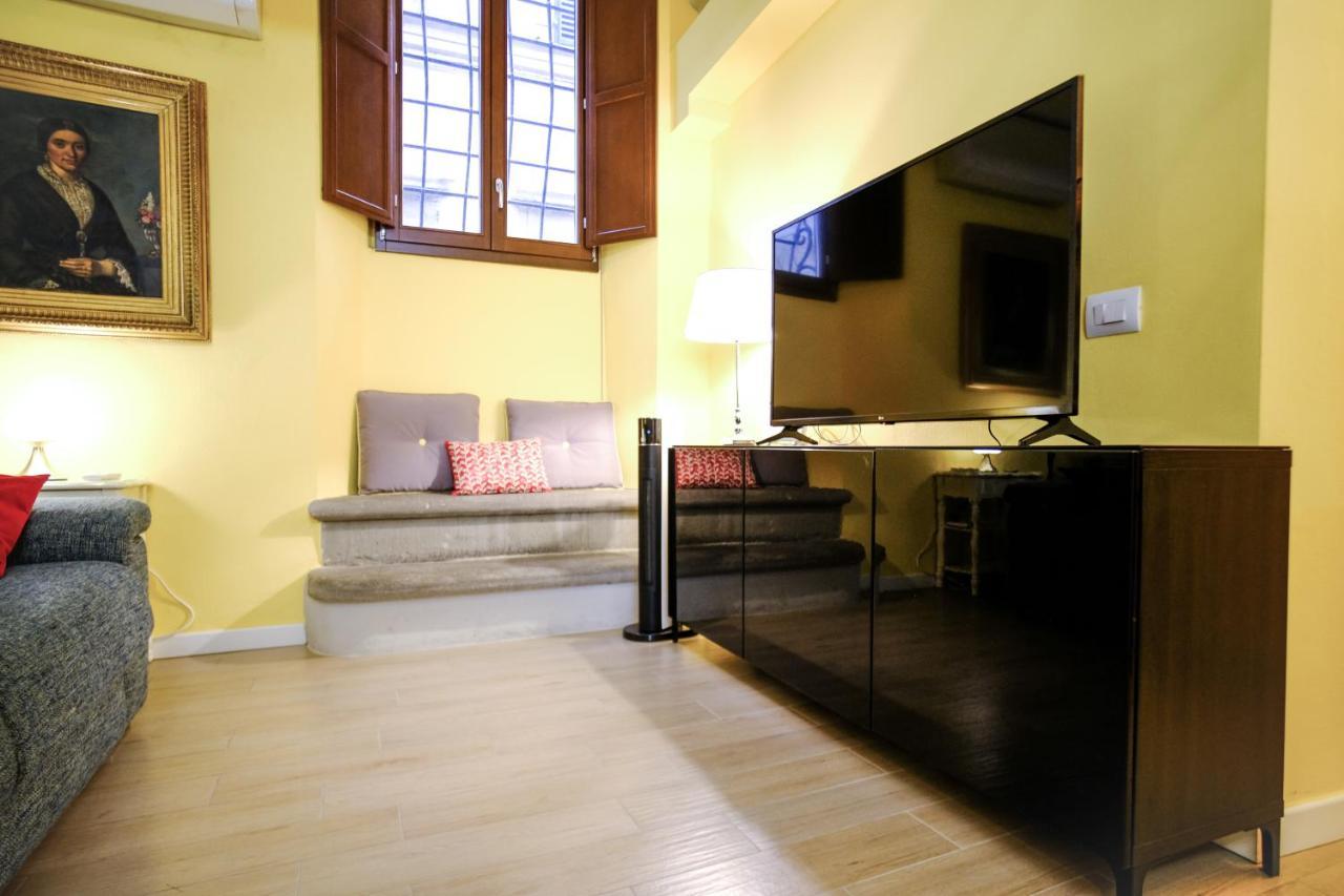 Fiorenza Boutique Apartment Флоренция Экстерьер фото