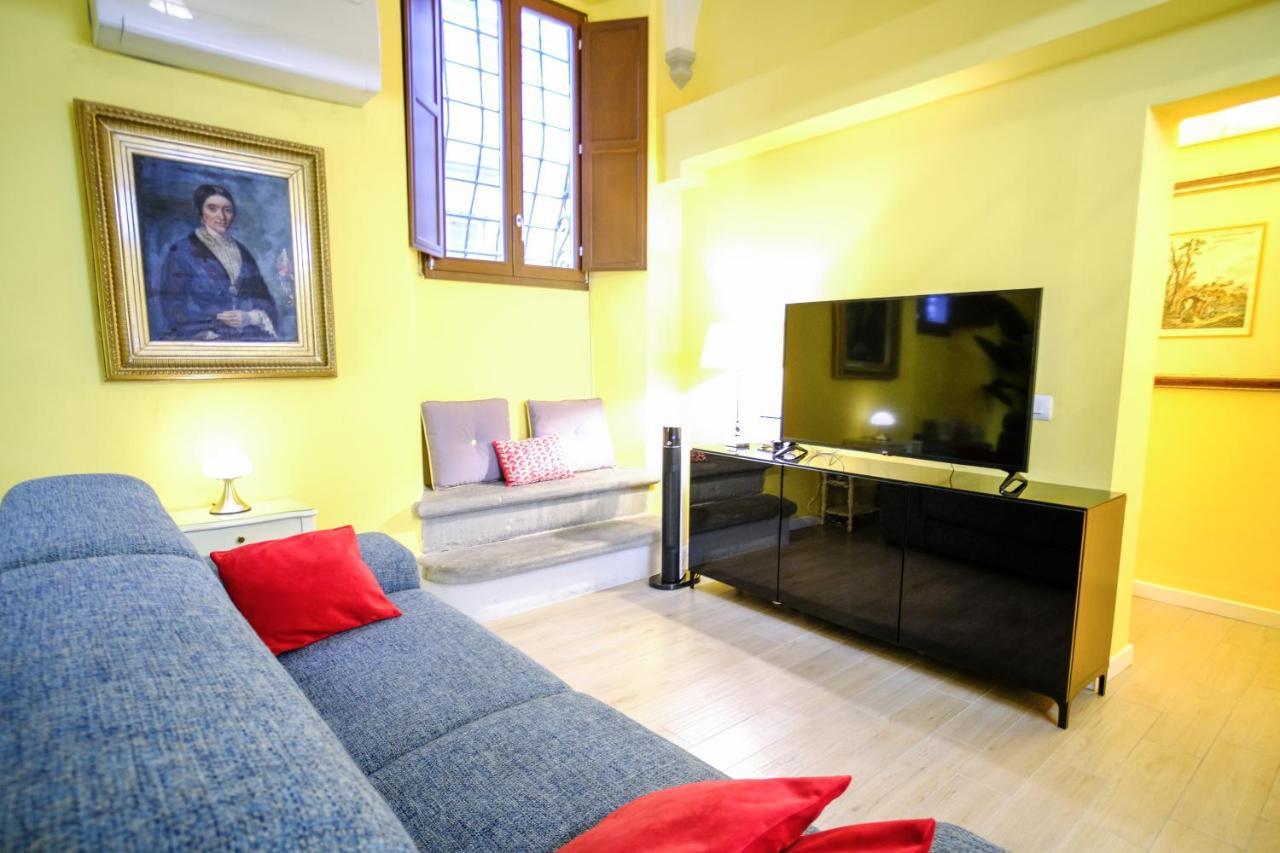Fiorenza Boutique Apartment Флоренция Экстерьер фото