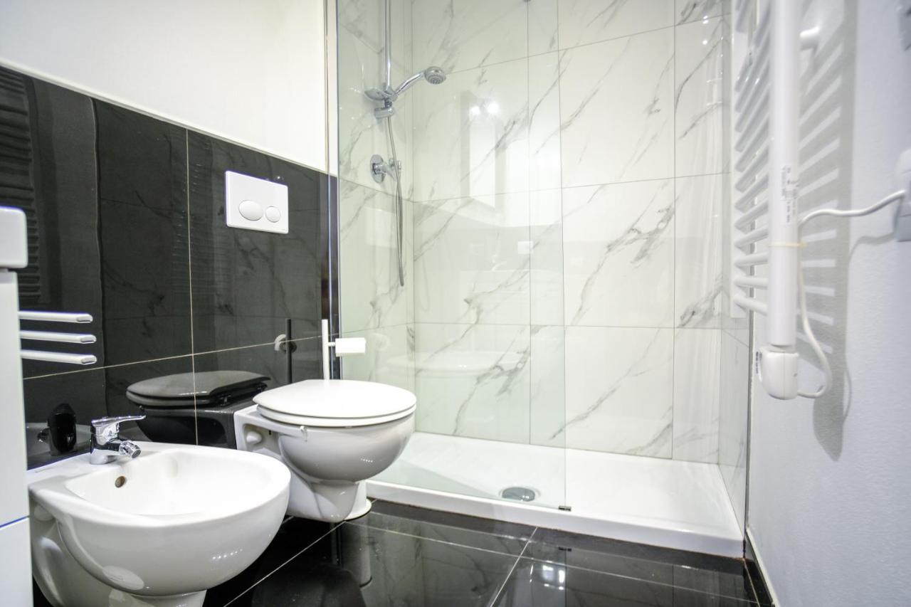 Fiorenza Boutique Apartment Флоренция Экстерьер фото