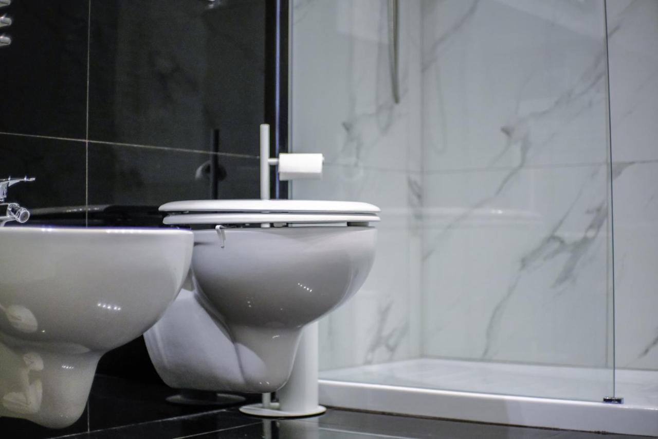 Fiorenza Boutique Apartment Флоренция Экстерьер фото